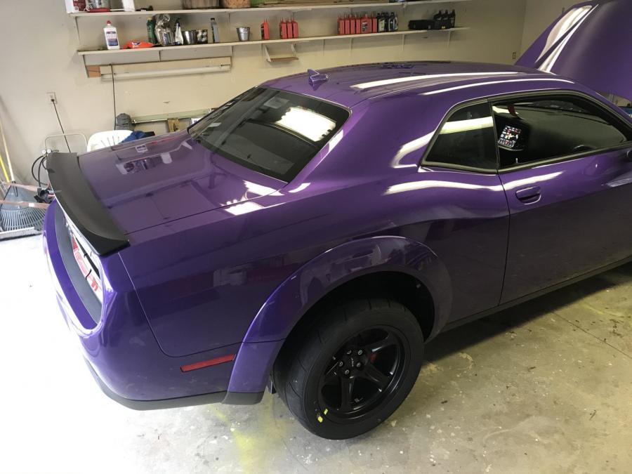 Детали экстерьера Dodge Challenger SRT Demon (LC) 2018 года  (фото 39 из 162)
